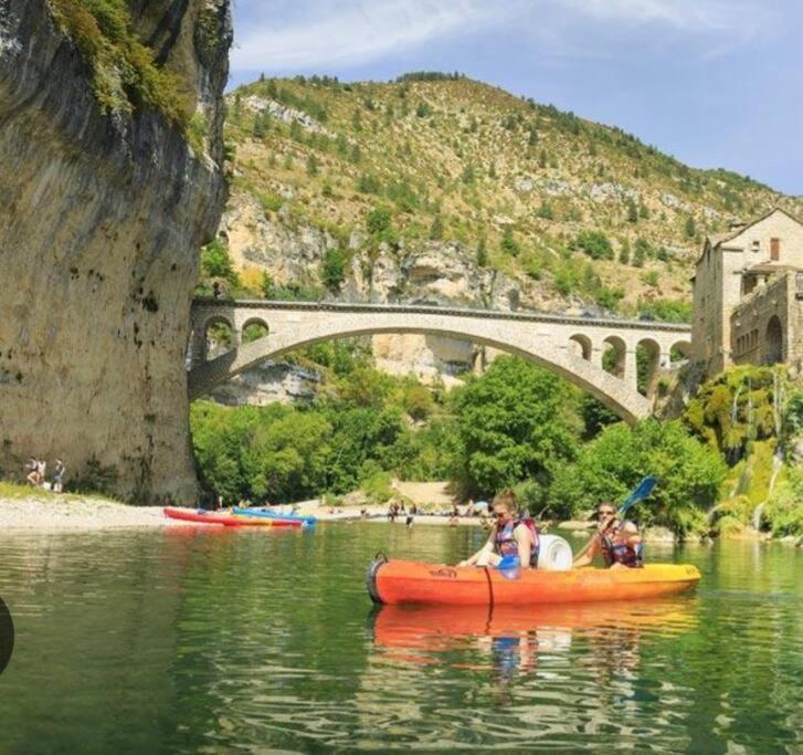 Villa Individuelle Familiale 4 A 12 Couchages Cuxac-dʼAude Dış mekan fotoğraf